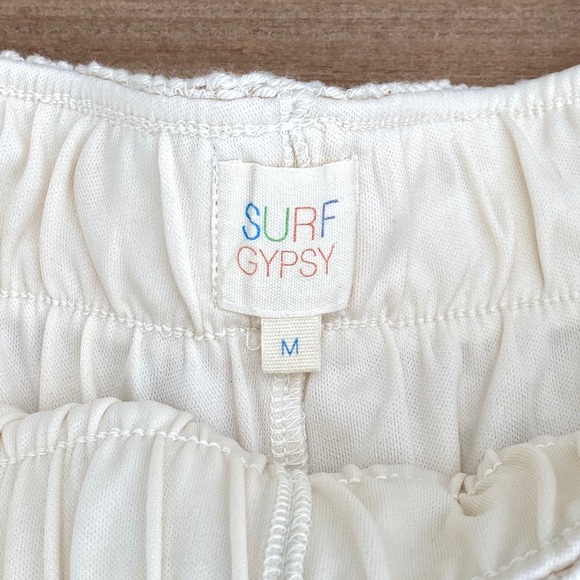 Surf Gypsy Crocheted Shorts, Size Medium - Picture 8 of 11